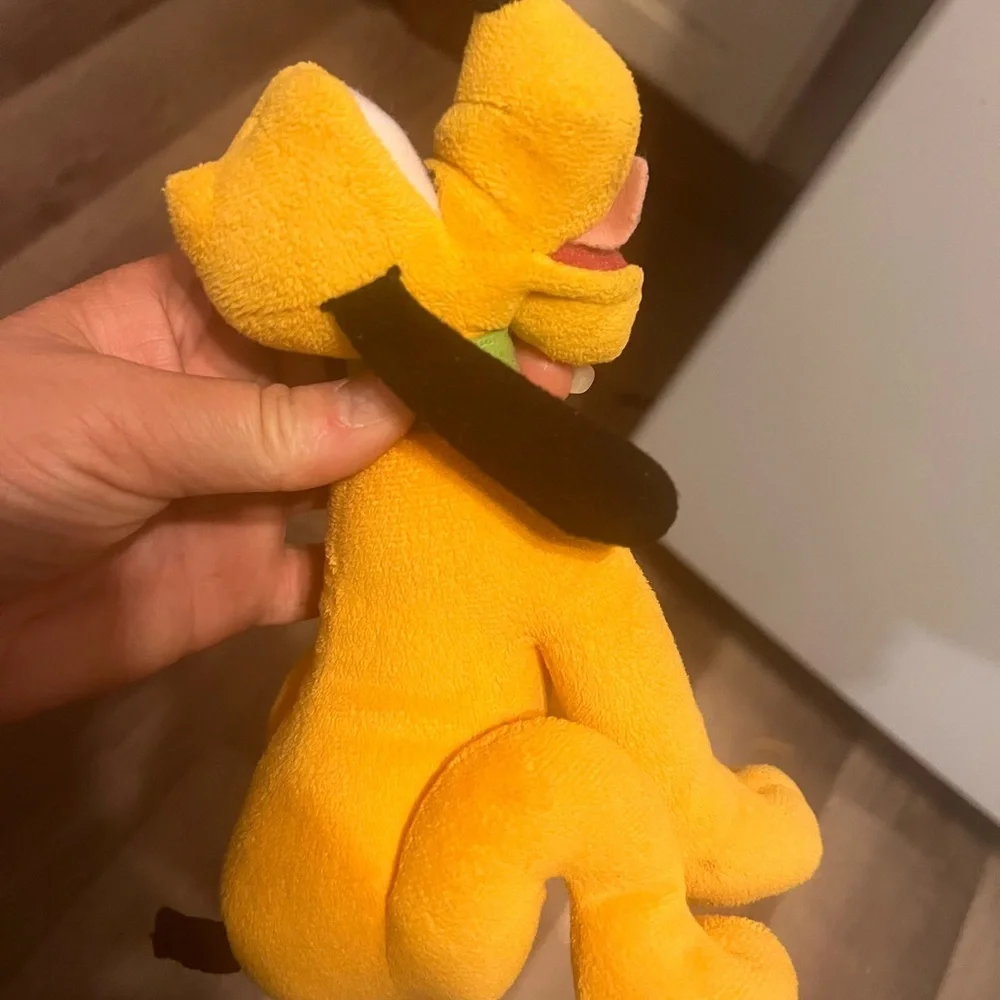Disney Pluto Dog Plush Stuffed Animal Kids Toy Sit-up Style 8” Green Collar